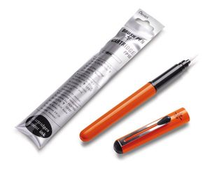 Ручка-кисть для каллиграфии Pocket Brush Pen (+4 картриджа) Pentel GFKPF-А оранжевая - Фото 3