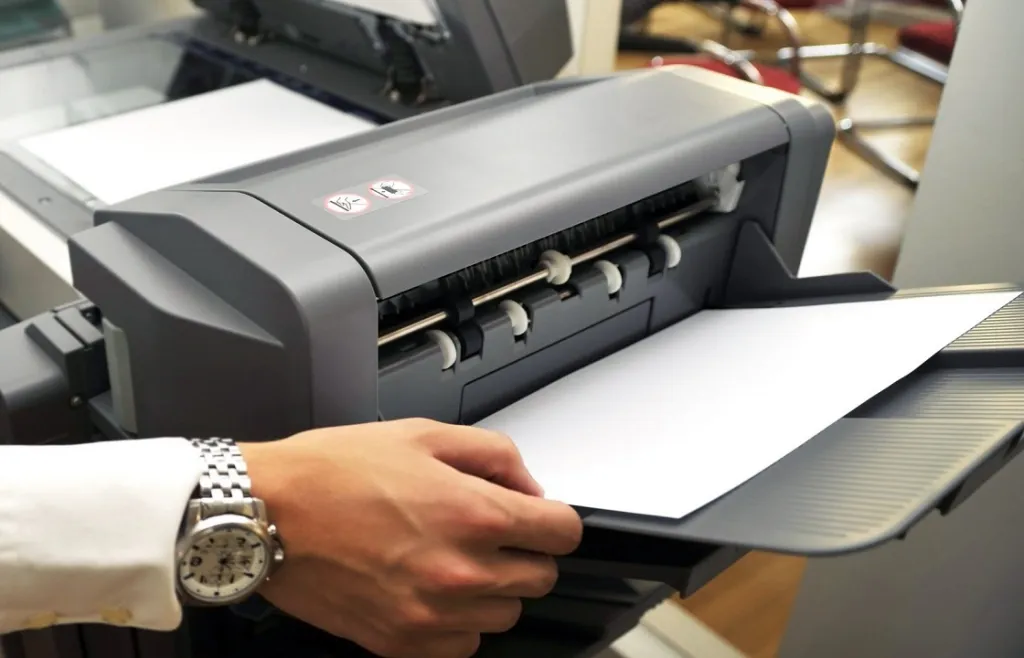 Как выбрать и хранить бумагу для принтера