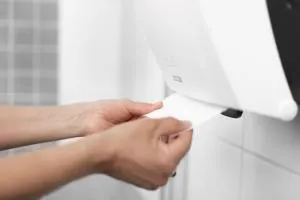 Тримач KATRIN System автоматичний для рушників у рулонах 82094, Тримачі для рушників (Диспенсери) - фото 2