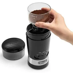Кавомолка DeLonghi KG 210 BK - Фото 1