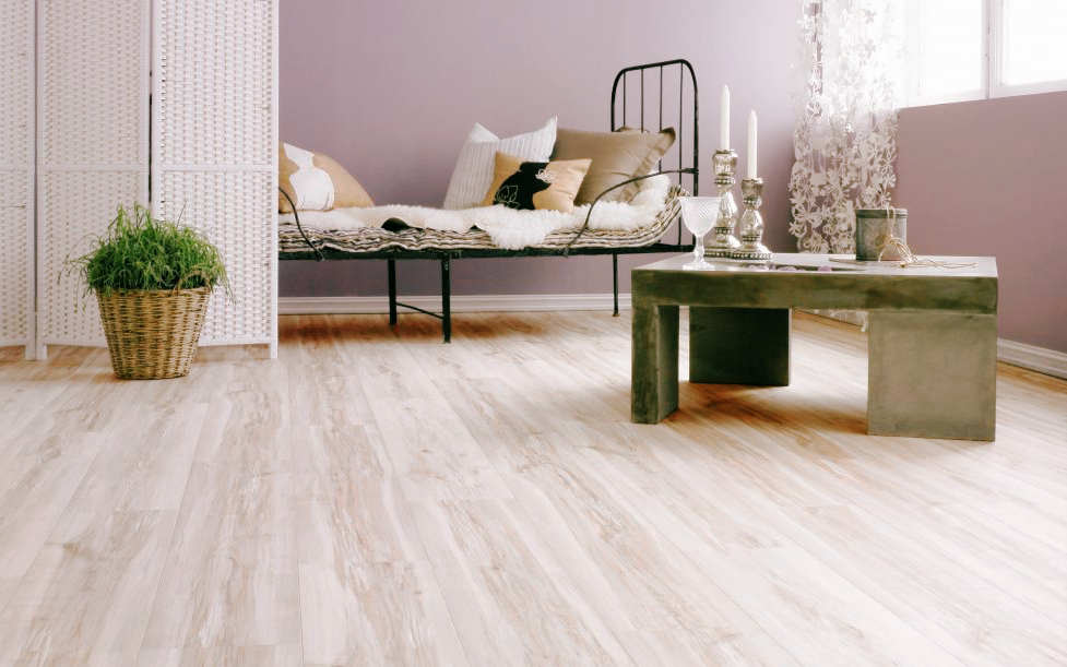 Чим відрізняється побутовий лінолеум від комерційного