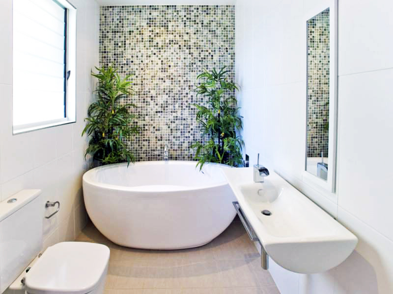 Чем отмыть мозаику в ванной