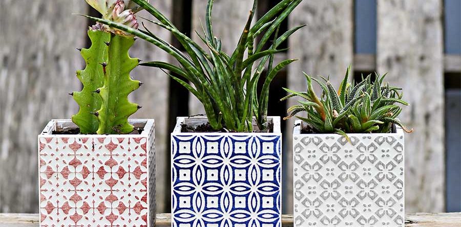 кашпо облицованное плиткой