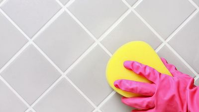 Лучшие способы сделать силиконовый шов на плитке